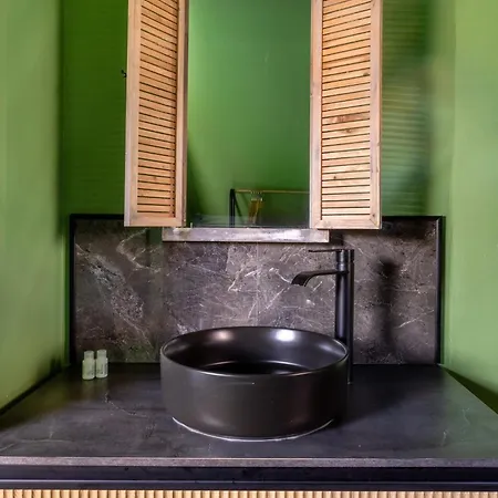 La Kabane , Proche Centre Et Avec Expérience Décoration Jungle Unique